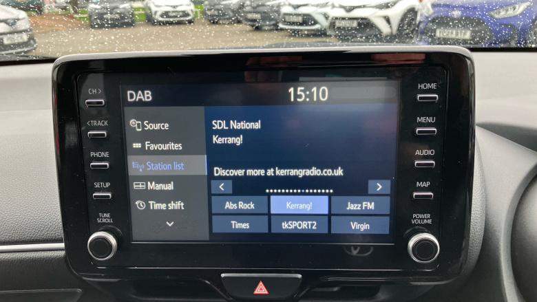 Toyota Yaris 1.5 Hybrid Design 5dr CVT Hybrid Hatchback